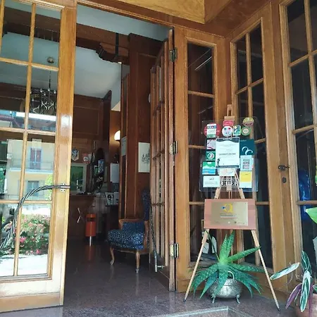 Aquila & Edelweiss Hotel