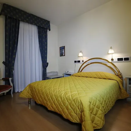 Aquila & Edelweiss Hotel