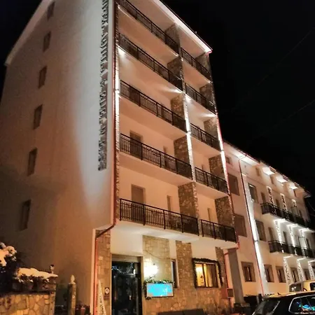 Aquila & Edelweiss 4*