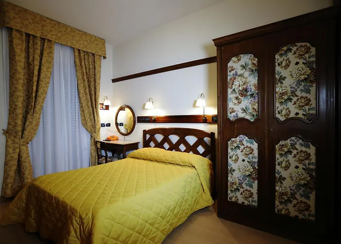 Hotel Aquila & Edelweiss 4*