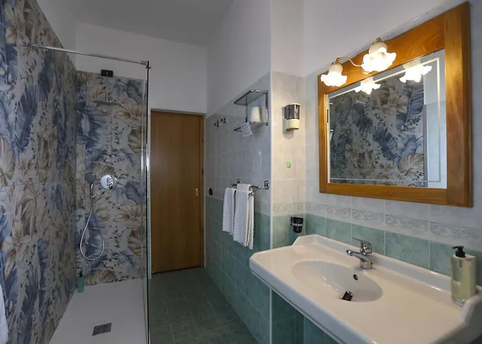 Aquila & Edelweiss 4*