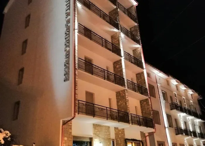 Aquila & Edelweiss 4*